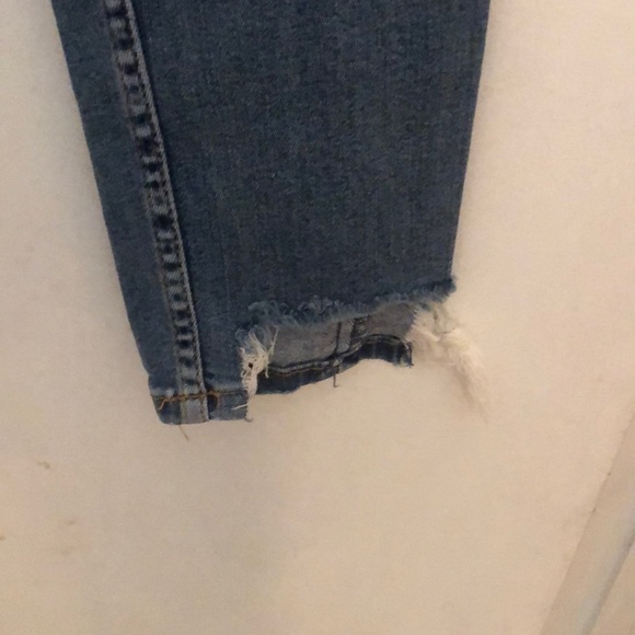 Zara Floral Embroidered Distressed Jeans - Picture 6 of 8